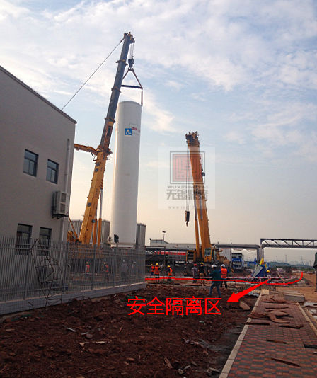 大型設(shè)備吊裝 大型設(shè)備吊裝